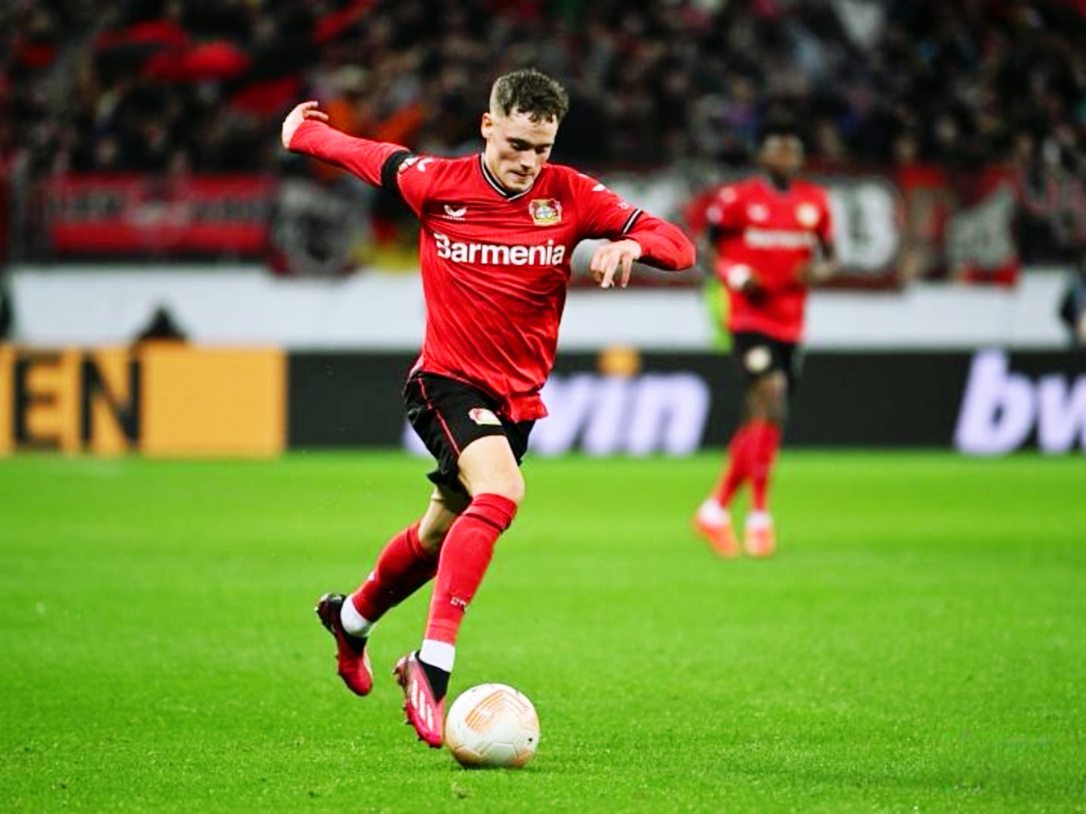 勒沃库森将士心怀必胜的决心备战下一场比赛的简单介绍